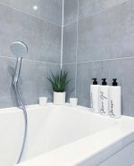 LUXURY MONOCHROME PUMP BOTTLES