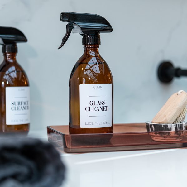 Customisable Plastic Amber Spray Bottle with White Label - 500ml