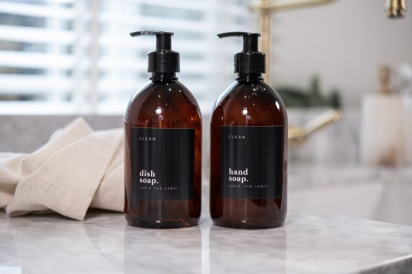Set of 2 Amber Plastic Pump Bottles Hand Soap Dish Soap with Black Label 500ml